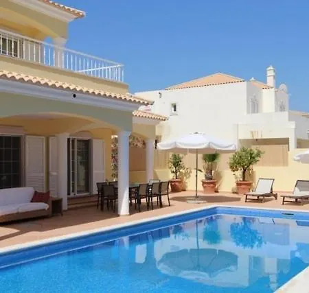 Vale Do Garrao Sleeps 8 Pool Air Con Villa Quinta do Lago
