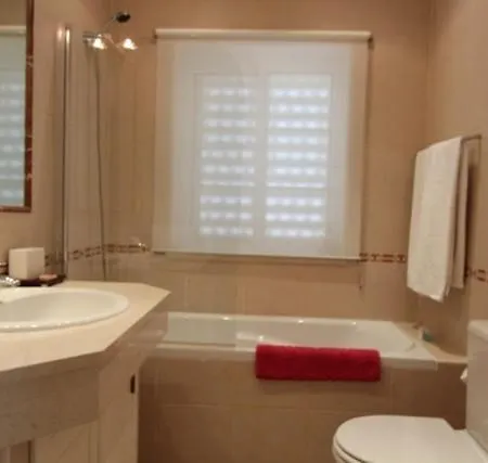 빌라 Vale Do Garrao Sleeps 8 Pool Air Con 퀸타도라고